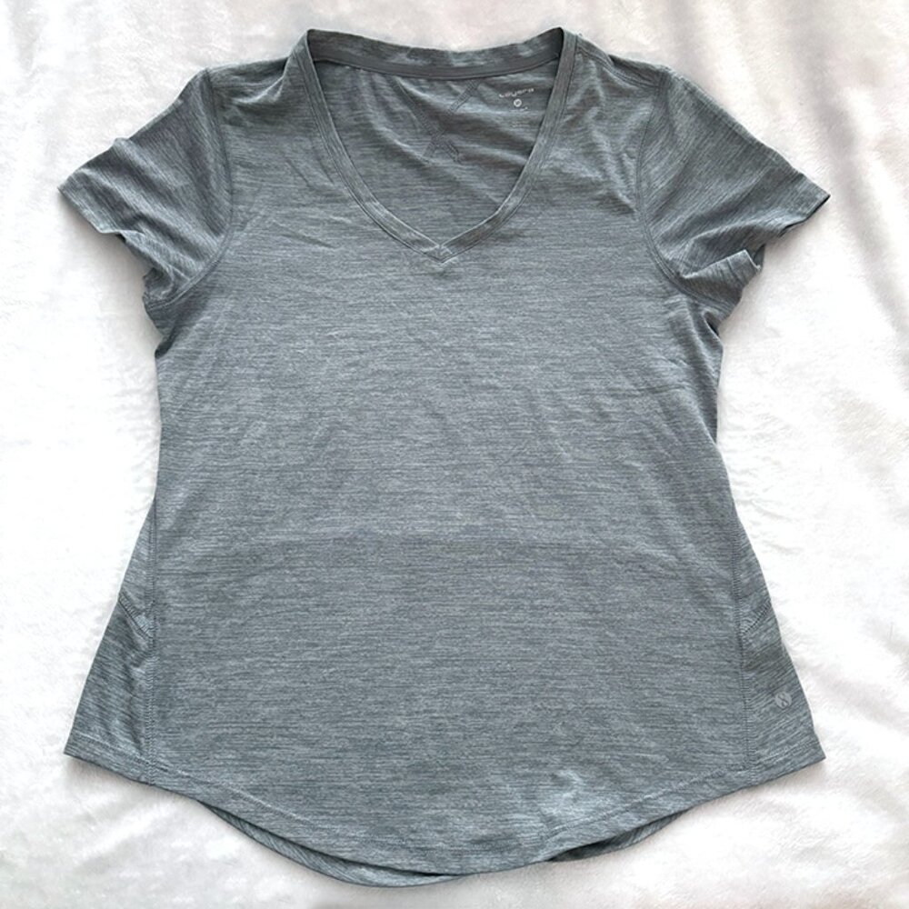 Layers Light Blue/Grey Heathered Active Short Sleeve V-Neck T-Shirt